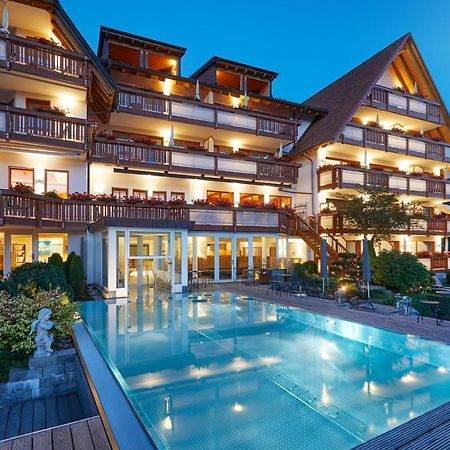 Erfurths Bergfried Ferien & Wellnesshotel Hinterzarten Zewnętrze zdjęcie