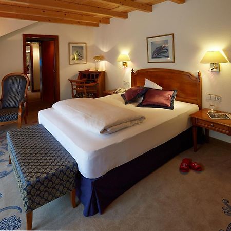 Erfurths Bergfried Ferien & Wellnesshotel Hinterzarten Zewnętrze zdjęcie